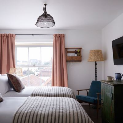 Double Or Twin Room Artist Residence Bristol Promo Code
