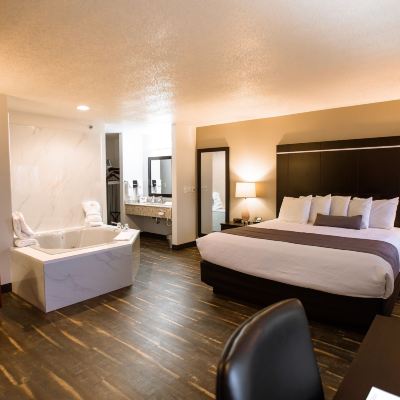 Deluxe Studio Suite Ten Pin Inn & Suites Promo Code
