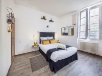L'Instant Sévigné Hotels in Grignan