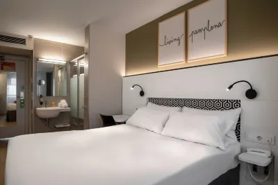 Hotel Bed4U Pamplona โรงแรมใน