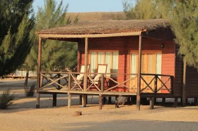 Campement Lodge Océan & Savane Hotels in 