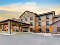 Comfort Inn & Suites Mitchell I-90 Hotels in Mitchell