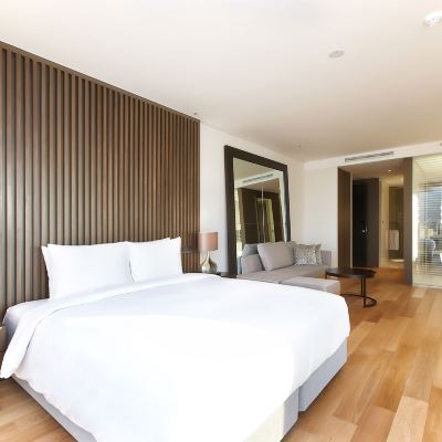 [Fall Package]Grand River King(Entire Stay)1 Wine+2 Sheet Mask(1 Time Per Stay) 호텔 엔트라 강남 쿠폰