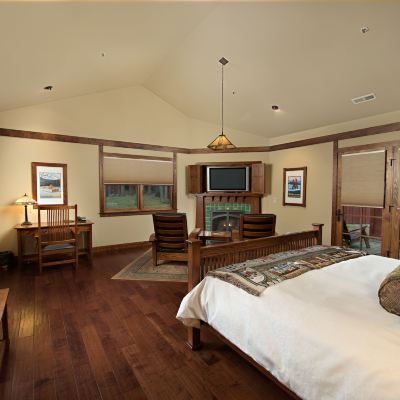 Caboose Cabin FivePine Lodge Promo Code