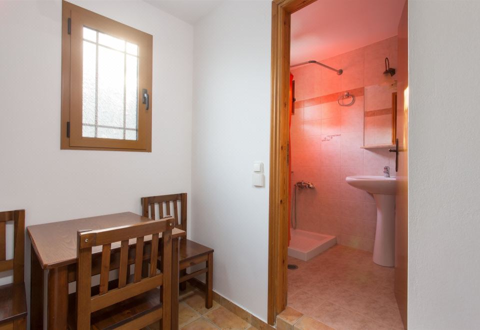 公寓， 简易厨房， 庭院