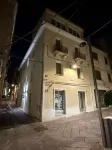 Exoria Luxury Rooms & SPA Hotel a 