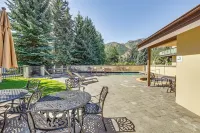 Mtn-View Balcony! Walkable Ketchum Condo