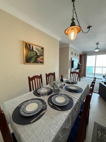 Le Bon Vivant Praia Grande Apartment With Sea View
