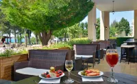 솔 네세바르 마레