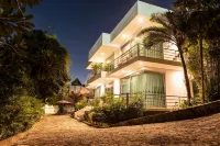Casa Aakal Lagoon Front