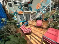 Jungla Urbana, Bnb