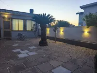 2 minutes from the sea and all services. 9 minutes by car from the airport
