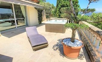 3 Bedrooms Villa Near Cannes - Pool & Jacuzzi - Sea View