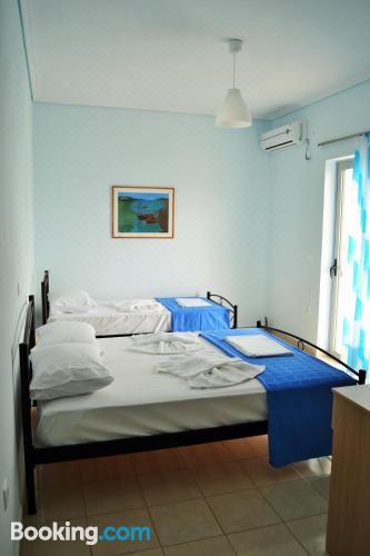 带阳台的三人房