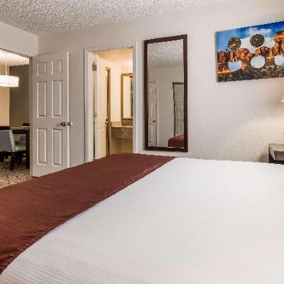 King Suite Best Western Pahrump Oasis Promo Code