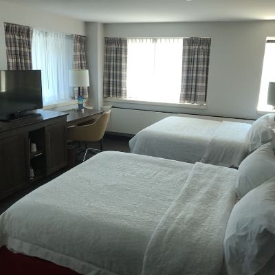 One-Bedroom Suite with Two Double Beds and Sofa Bed-Non-Smoking