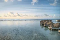 Como Maalifushi Hotel a 