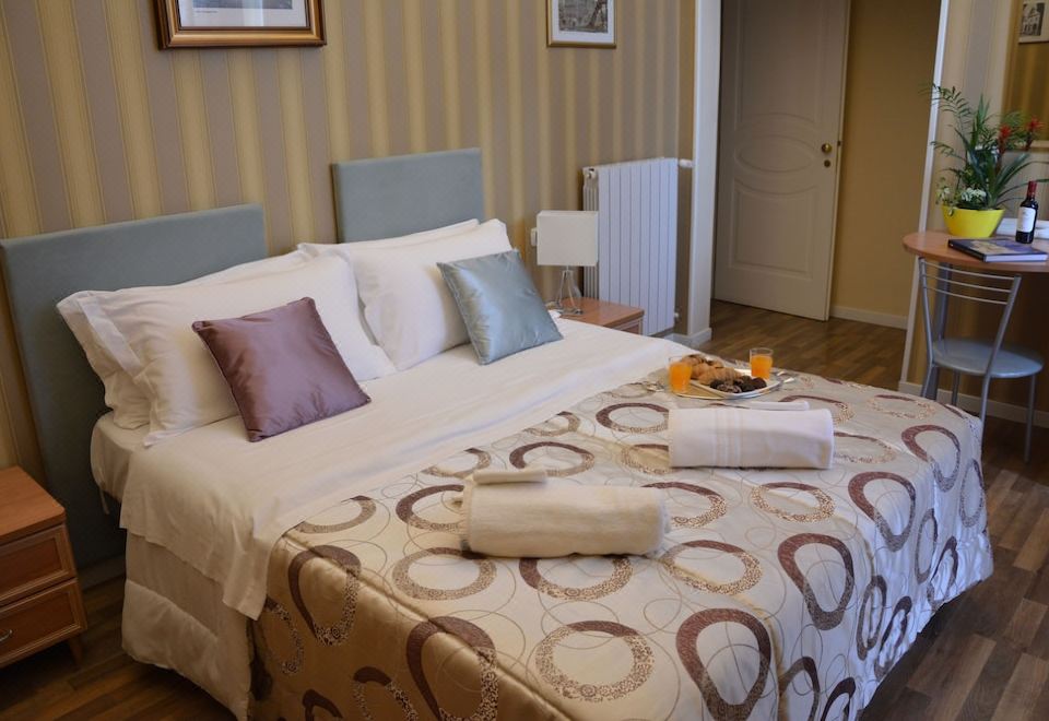 帶私人浴室的標準雙人間或雙床間