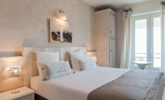 Hôtel The Originals Miramar, Royan Pontaillac - Housity