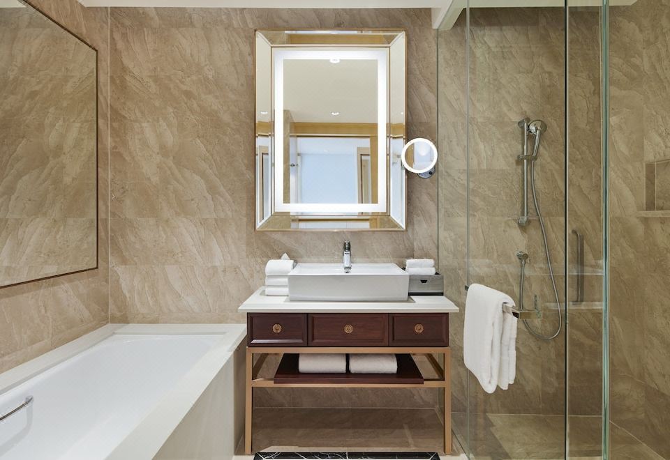 俱乐部特大床房