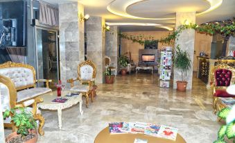 Grand Mardini Hotel