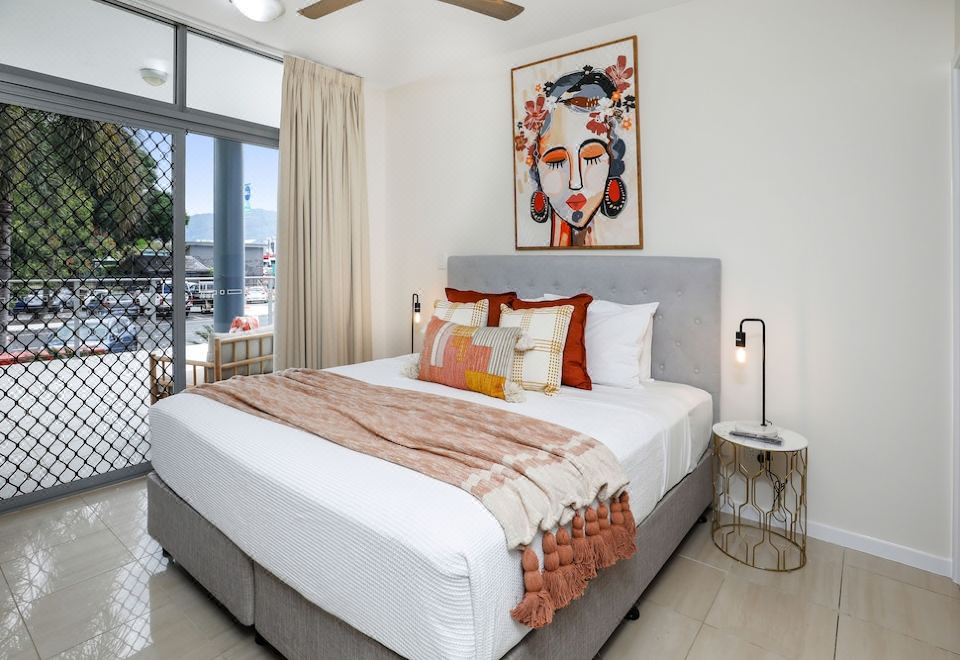 Stylish Park View City Apartment 103 - Housity