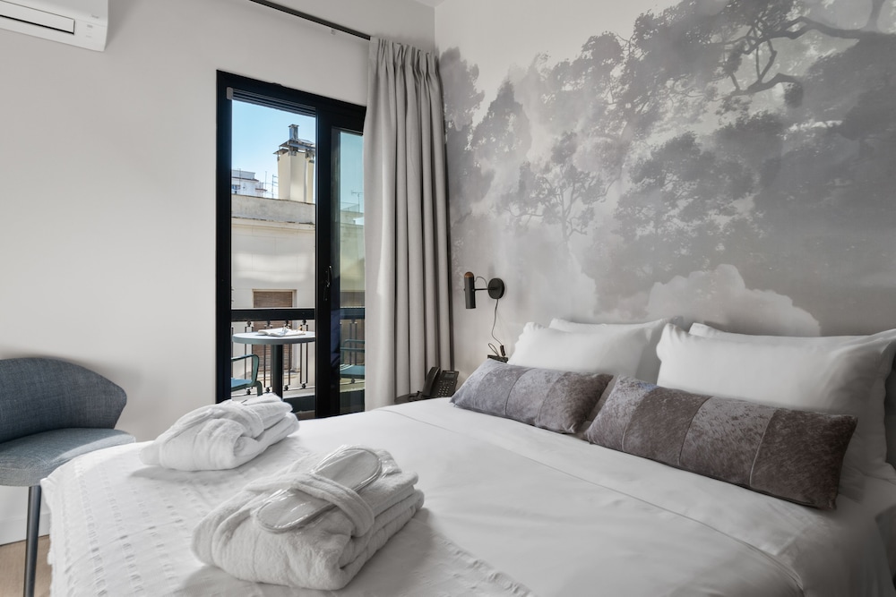 Standard Double Room with Double Bed