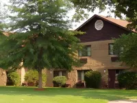 Baymont Inn and Suites by Wyndham Farmington, MO Hotels in 