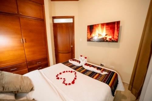 Tourist House Suites 2 Two-Bedroom Apartment