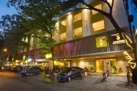 Fountain Tree by Tgi Hotel a 