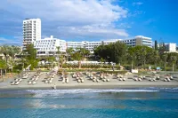 Mediterranean Beach Hotel Hotel a 