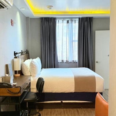 Queen Room-Disability Access Madison les Hotel Promo Code