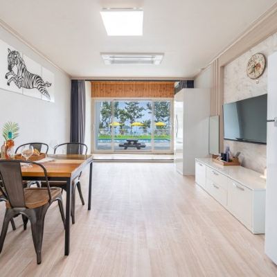 Room 102 (Ocean View, Dog Friendly) (33137) 모래알 펜션 쿠폰