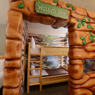 Junior Suite (Water Park Included) Great Wolf Lodge Colorado Springs Promo Code