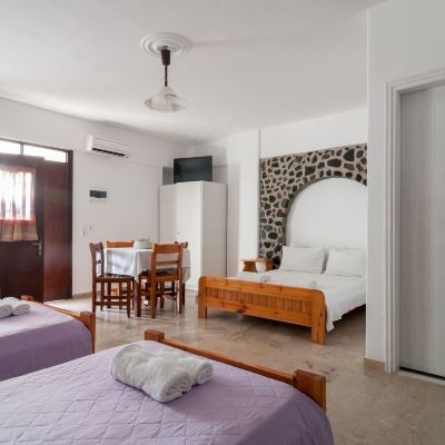 Guest Room Holiday Beach Resort Promo Code