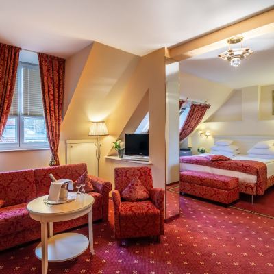 Superior Double or Twin Room Hotel Augusta am Kurfürstendamm Promo Code