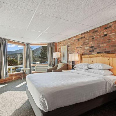 Standard Room With Mountain View Discovery Lodge Promo Code