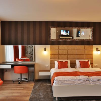 Deluxe Studio (43) VIP Apartments Promo Code