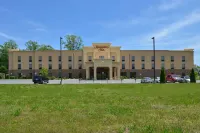 Hampton Inn Milford Hotels in 