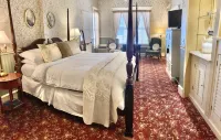 Old Powder House Inn