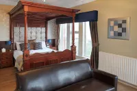 The Marine Hotel Hotels in 