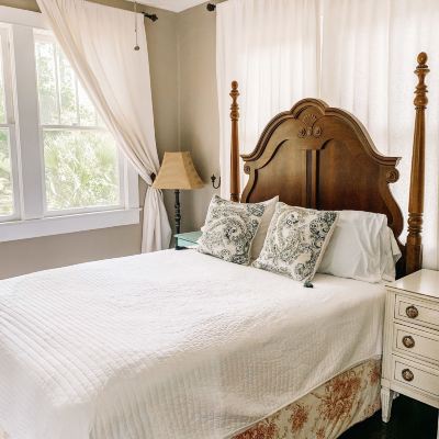 Coastal Cottage Park Place Inn and Cottages Promo Code