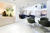 Captain Pier Hotel