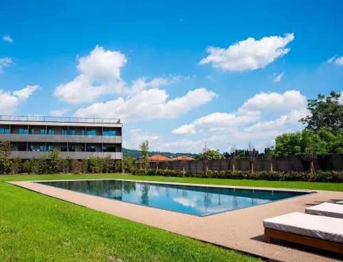 Como Hills Hotel