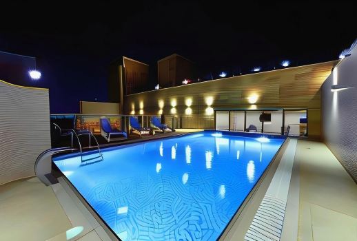 Iridium 70 Hotel