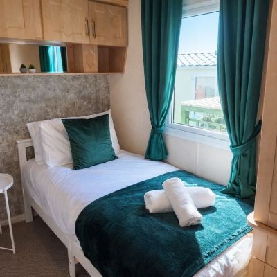 Family Mobile Home, Shared Bathroom St Hildas Boutique Promo Code