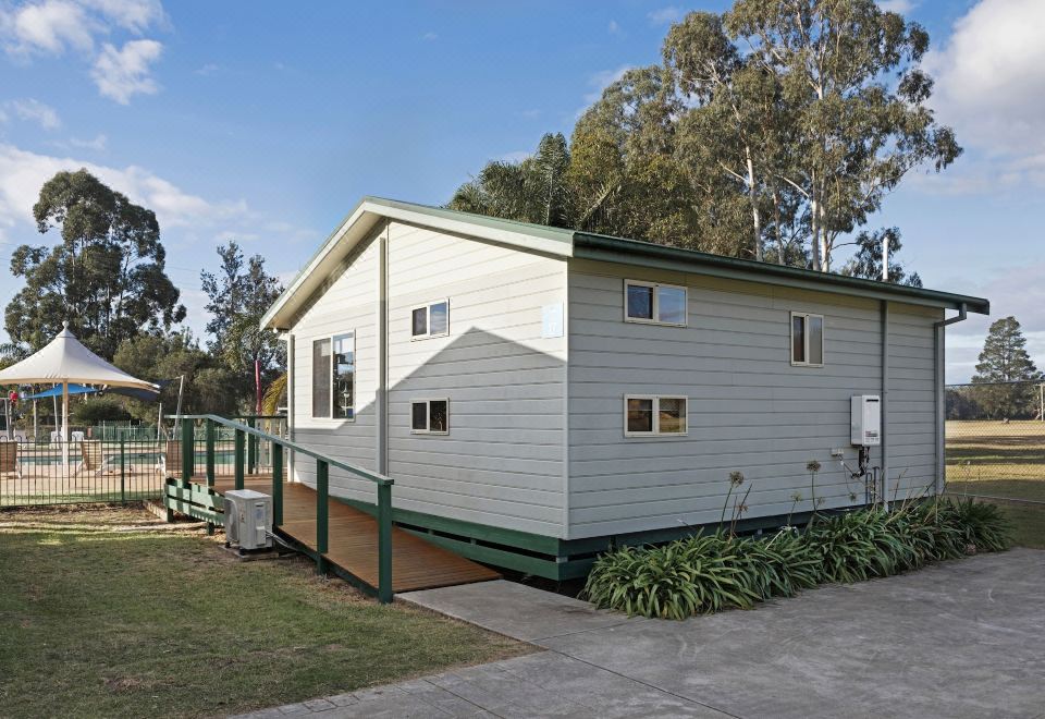 高级两卧室小木屋（供6人就寝）