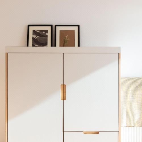 高级一卧室带阳台公寓