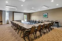 Comfort Suites