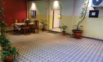 Pink City Guest House